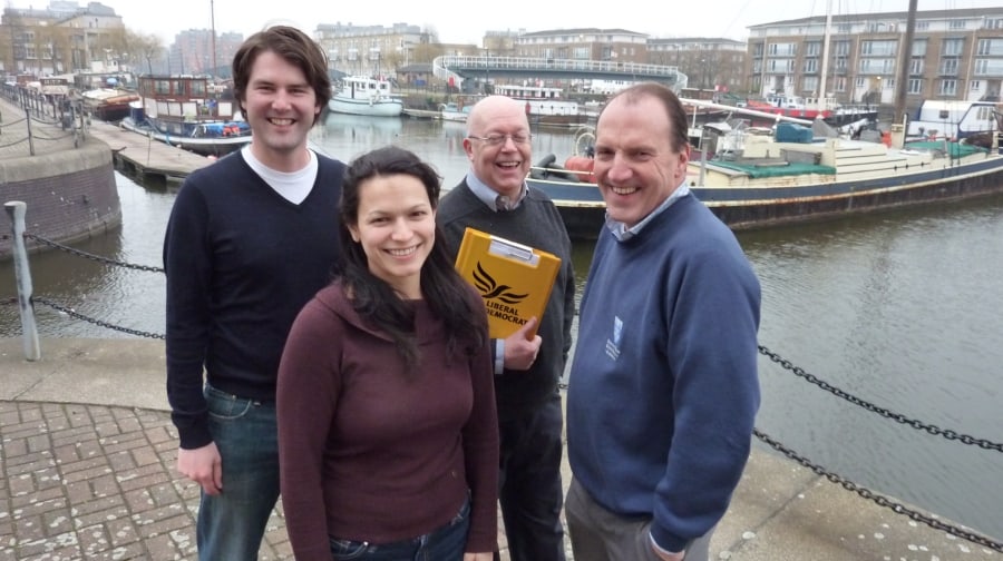 Simon Hughes MP (far right) supports the proposal.