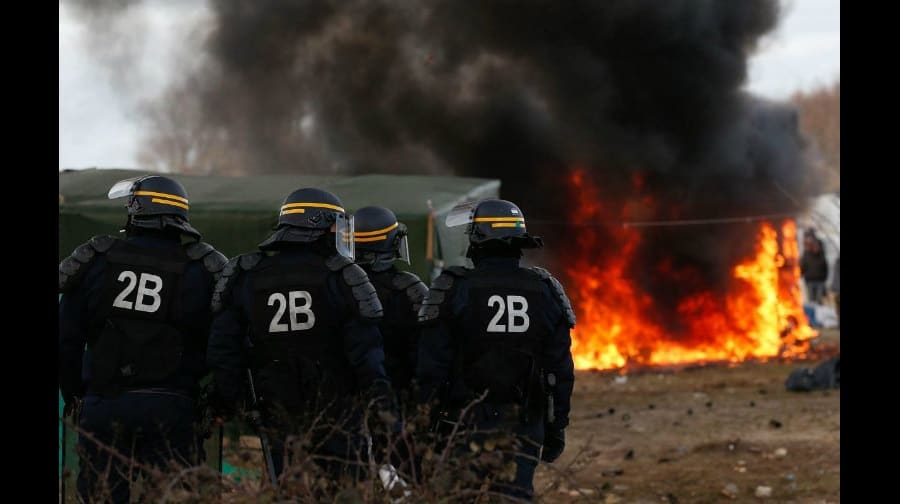 French Police at the Calais Jungle camp, photo by Amirah Breen