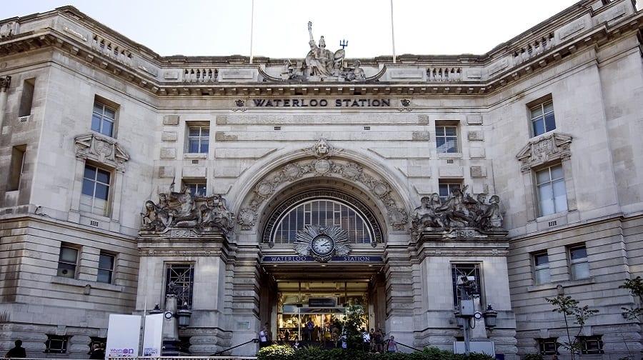 Entrance to Waterloo Station (Credit: Prioryman)