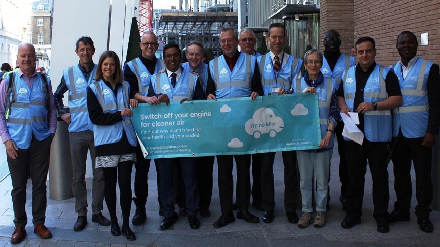 Cllr Livingstone, council and Shard teams and anti idling volunteers