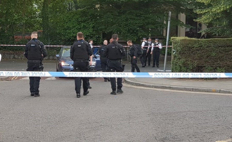 Police cordon, Peckham