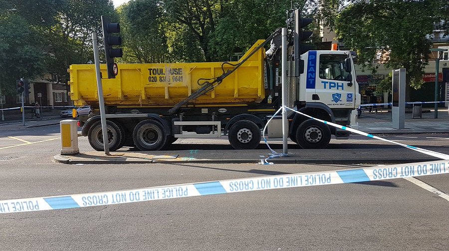 Jamaica Road has been closed following a collision (Chris Wragg)
