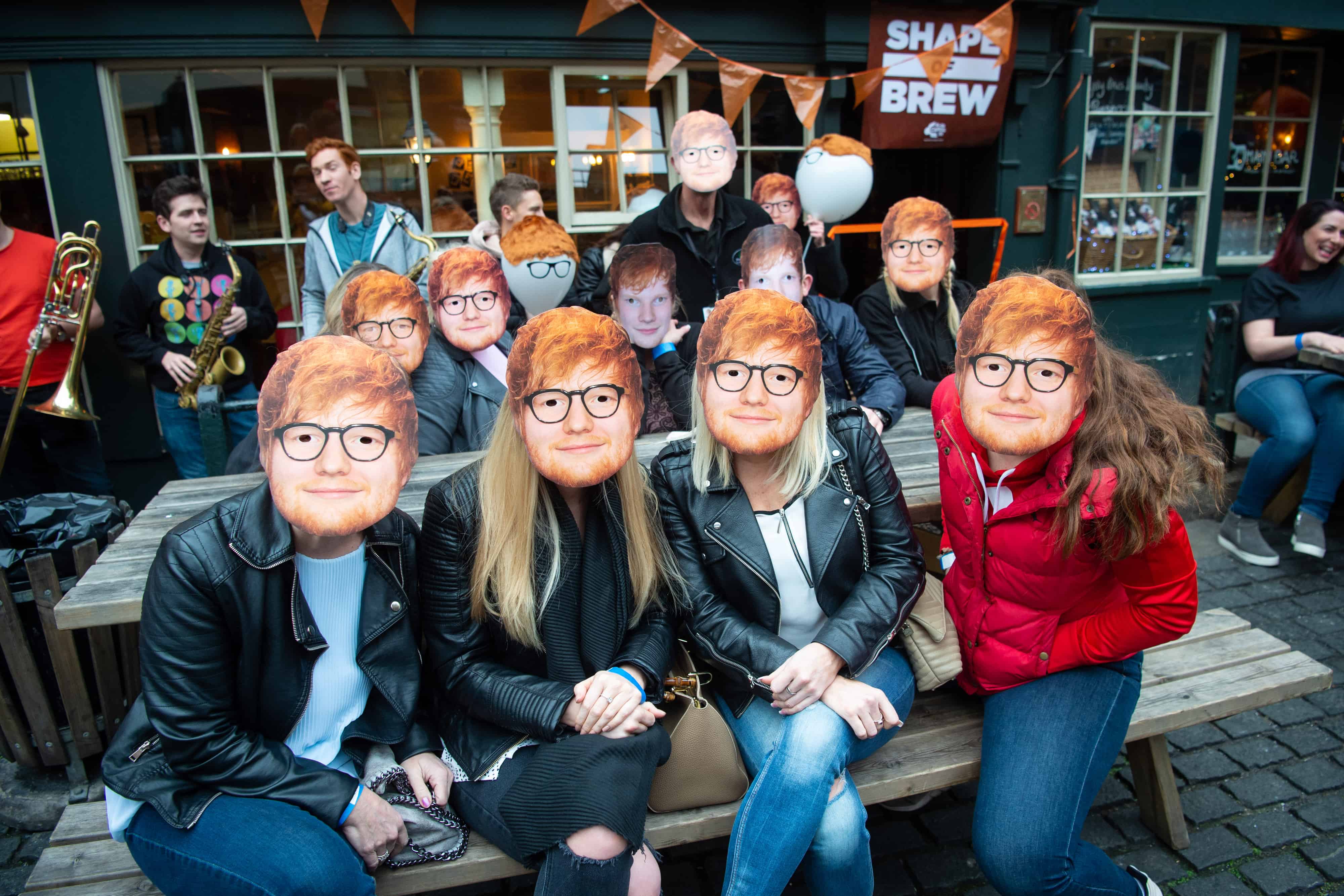 Ed Sheeran fans pictured in front of the Shape of Brew this morning (Image: Capital)