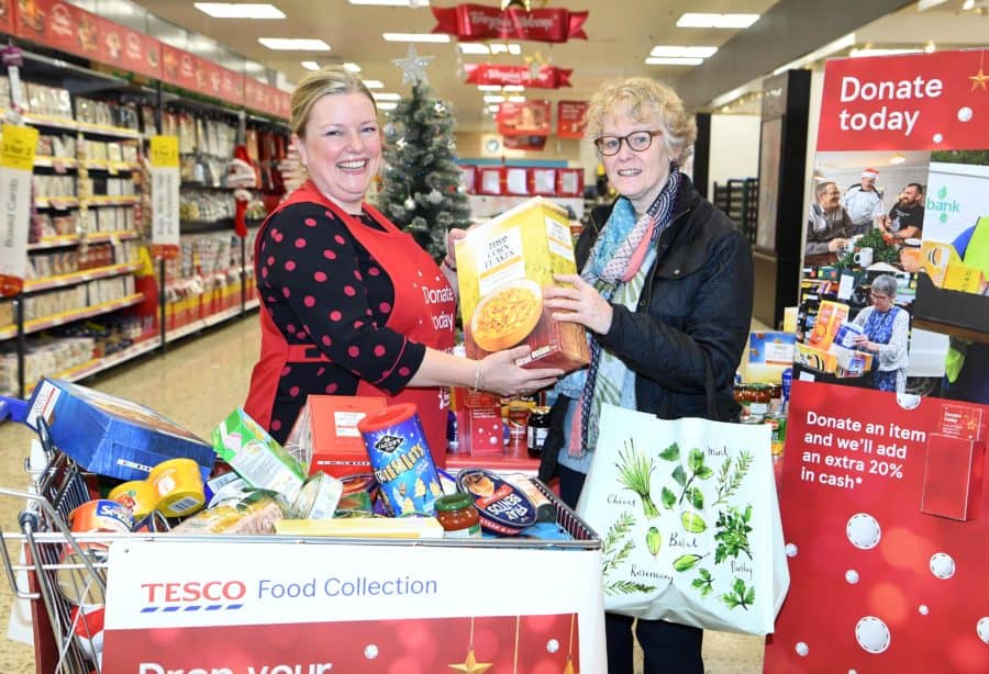 Volunteers at Tesco Surrey Quays's food collection in 2019