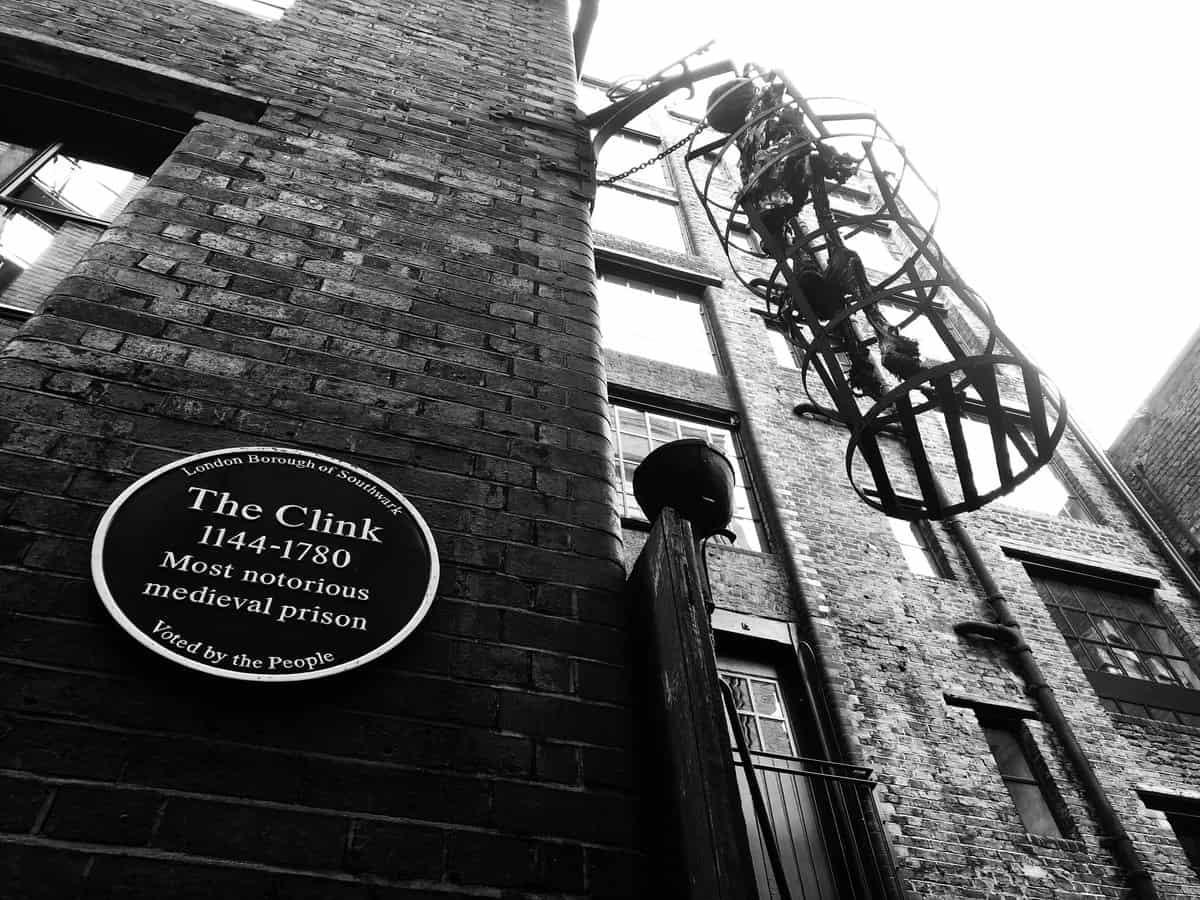 Image: The plaque outside where the Clink Prison stood. (Image: The Clink Prison Museum)