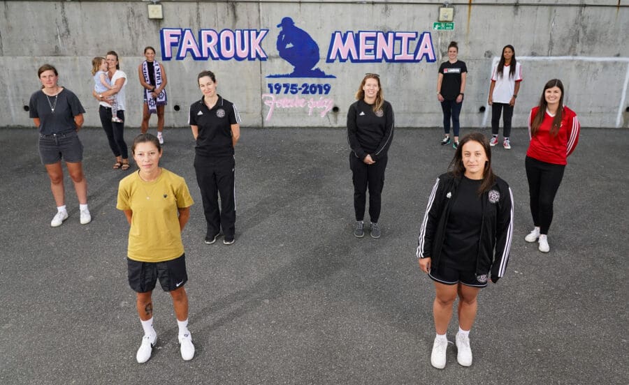 Dulwich Hamlet pay tribute to their former coach, Farouk Menia.