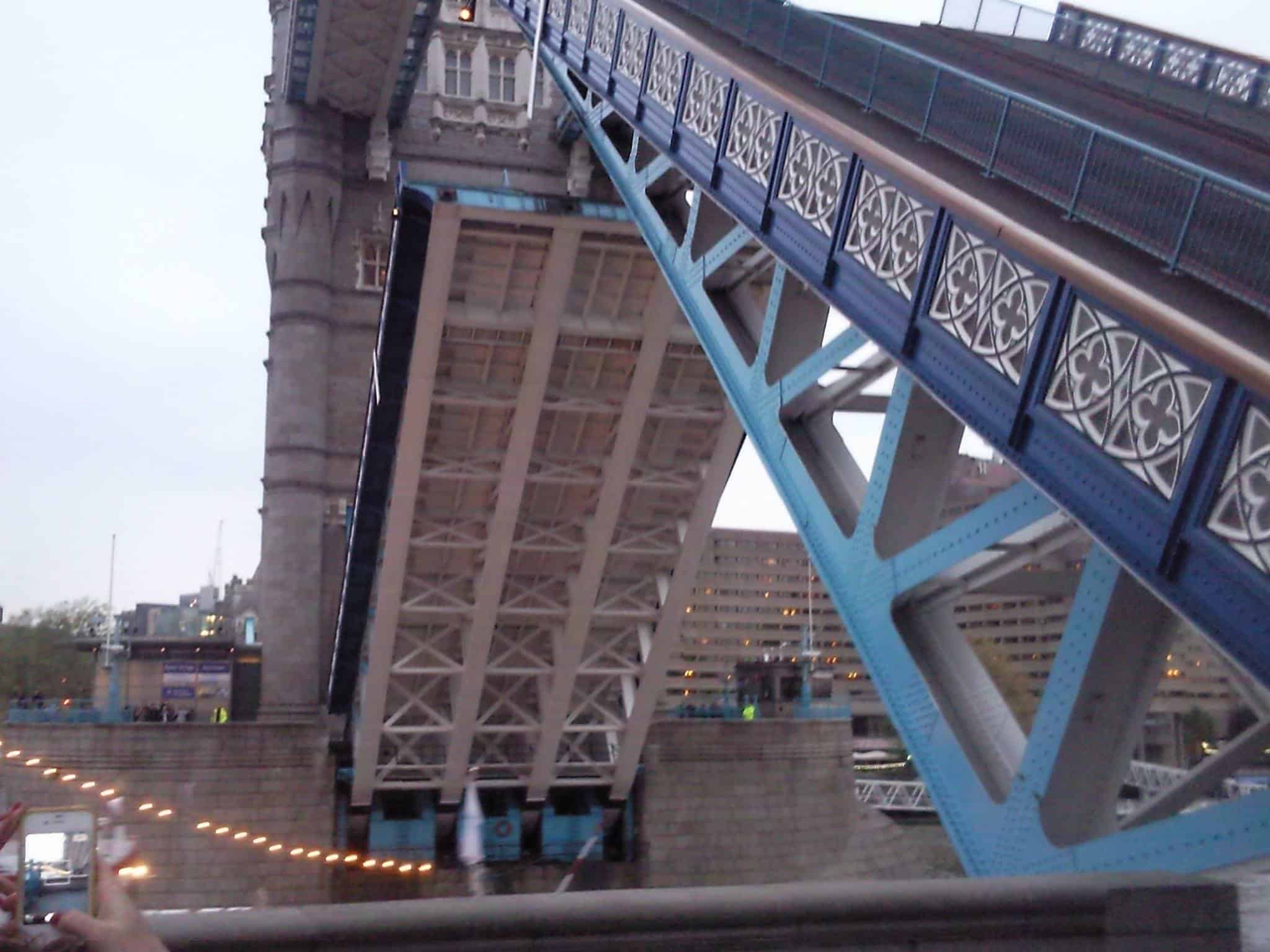Tower Bridge opening