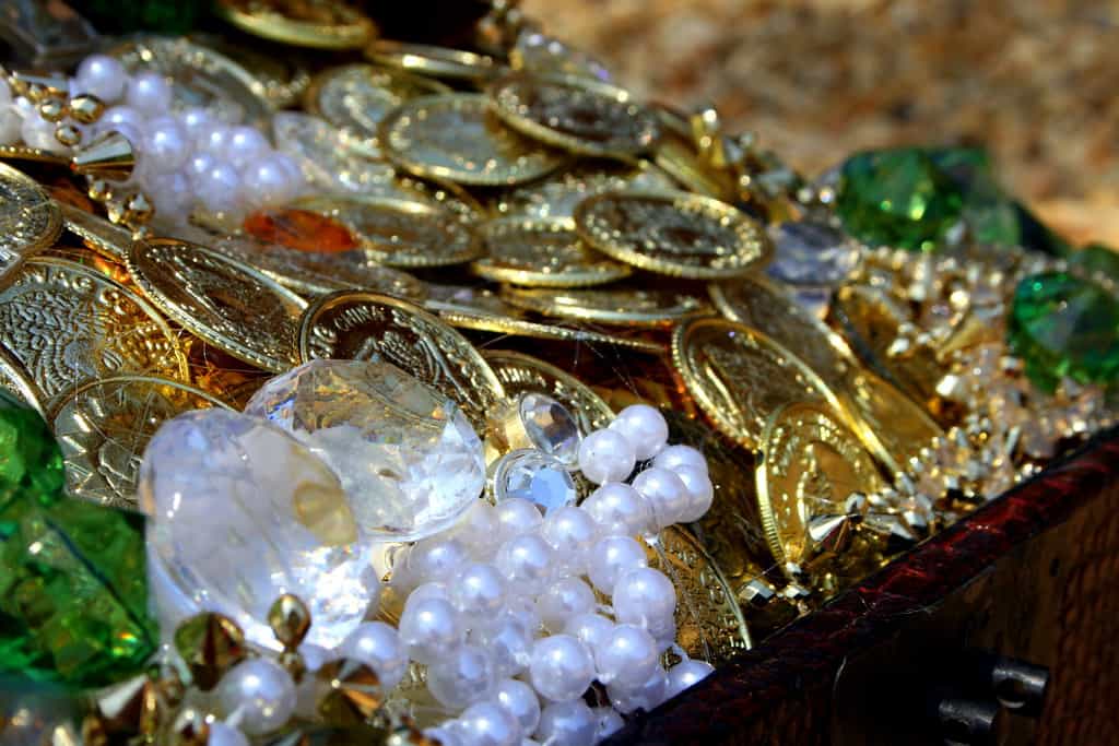 Treasure stock (Image: Leigh 49137 / Flickr)