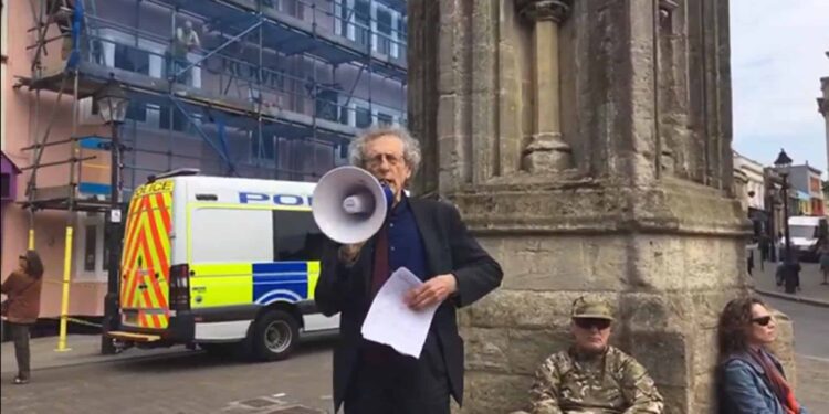 Piers Corbyn delivering a previous speech protesting against lockdown