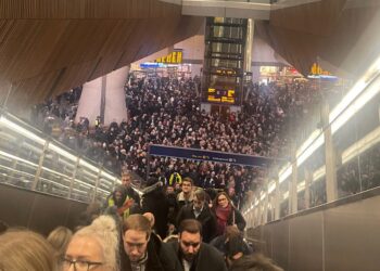 Severe overcrowding at London Bridge station last week.