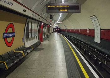 Elephant & Castle tube station western Bakerloo line platform looking south towards the sidings south of the station. Credit: 	Sunil060902 (Wikimedia Commons)
