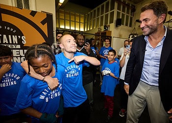 Eddie Hearn met with young members at the gym when it re-opened. (Mark Robinson, Matchroom Boxing)