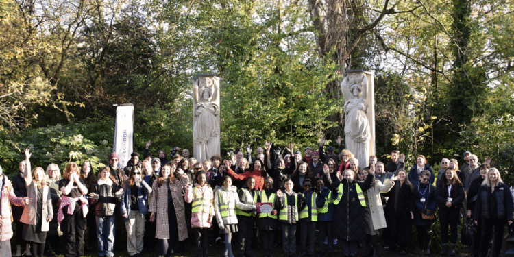 Local young people unveil Southwark Park’s caryatids after major restoration - credit Southwark Council