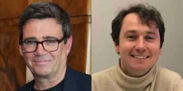 Andy Burnham (L) and Southwark Council Leader James McAsh (R)