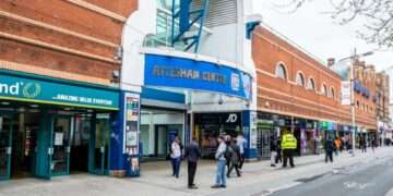 The current entrance to the Aylesham Centre on Rye Lane