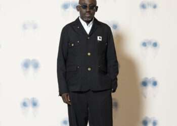 review:-the-90s:-art-and-fashion-–-tate-britain