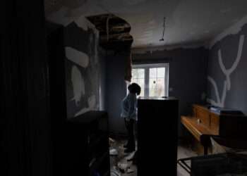 mum-injured-after-lambeth-council-flat-ceiling-collapses-for-second-time